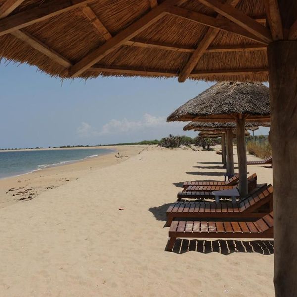 Praia no Flamingo Bay Resort